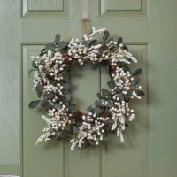 Three Kings WinterBerry Wreath 40cm