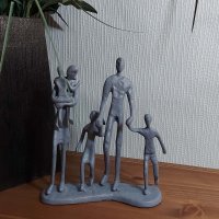 FAMILY 5 OUTING Elur Iron Figurine 18cm Grey Shimmer