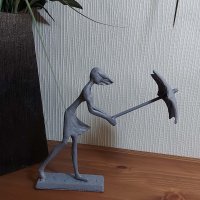 UMBRELLA GIRL IN WIND Elur Iron Figurine 15cm Grey Shimmer