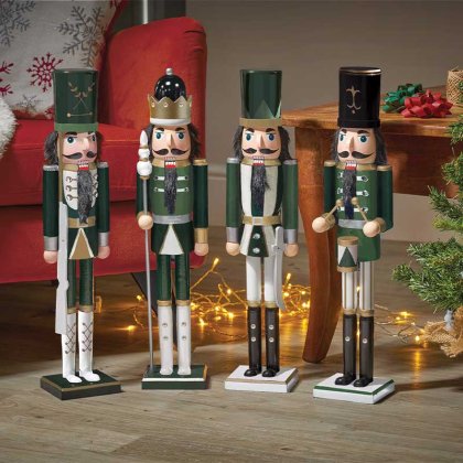 Three Kings Green Grenadiers Nutcracker XL - Assorted